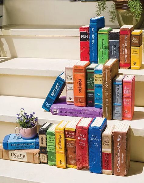 Книга из кирпичей фото Creative Ideas for Painting Bricks