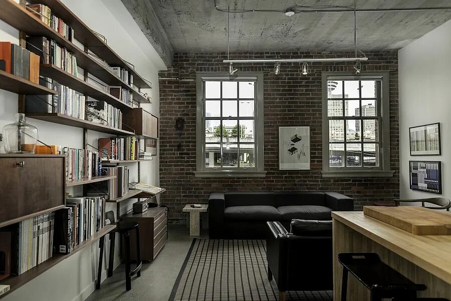 Книга лофт стиле Historic Loft Brings Together Rich Heritage And Contemporary Comfort Loft interi