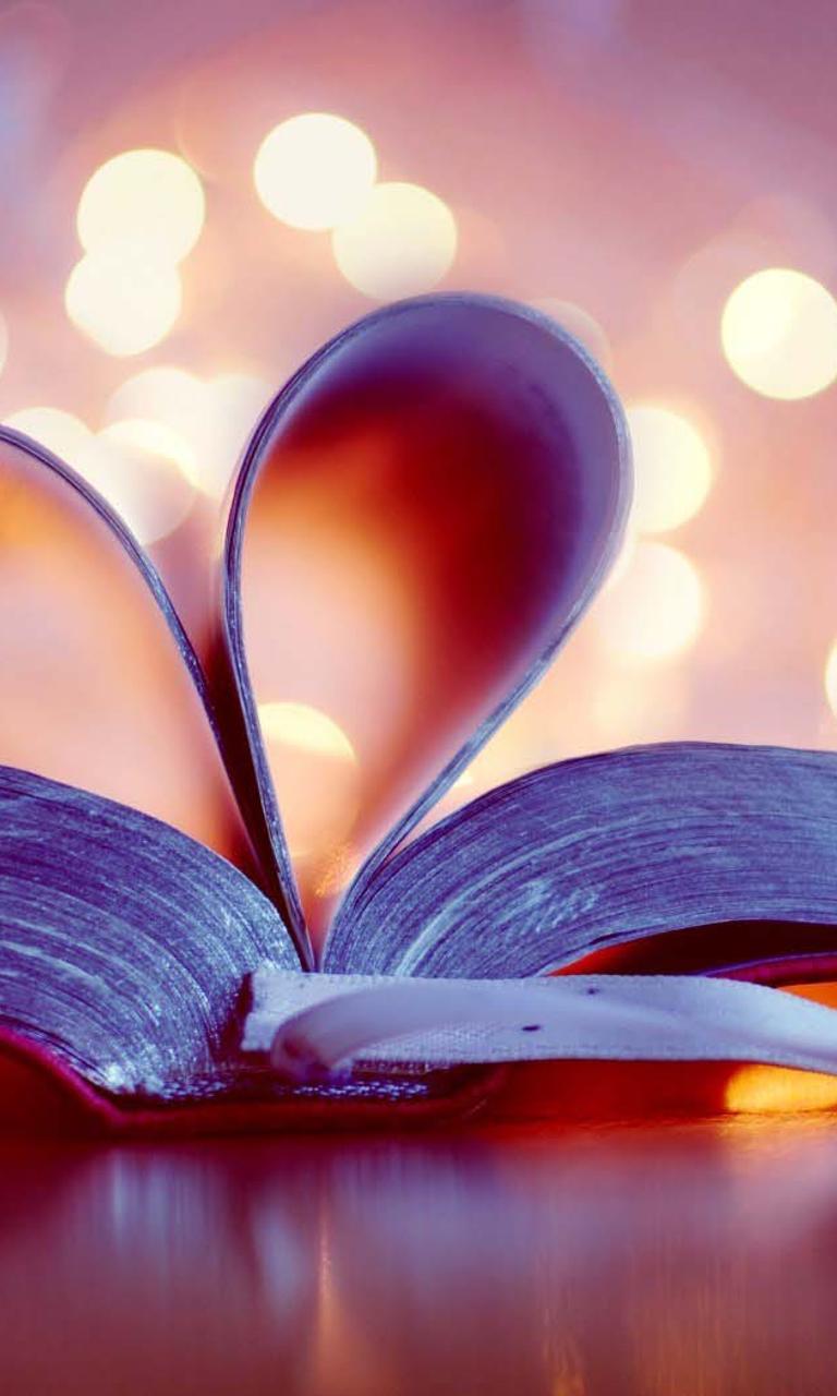 Книга сердце фото Heart from a book - Read is the love of this year