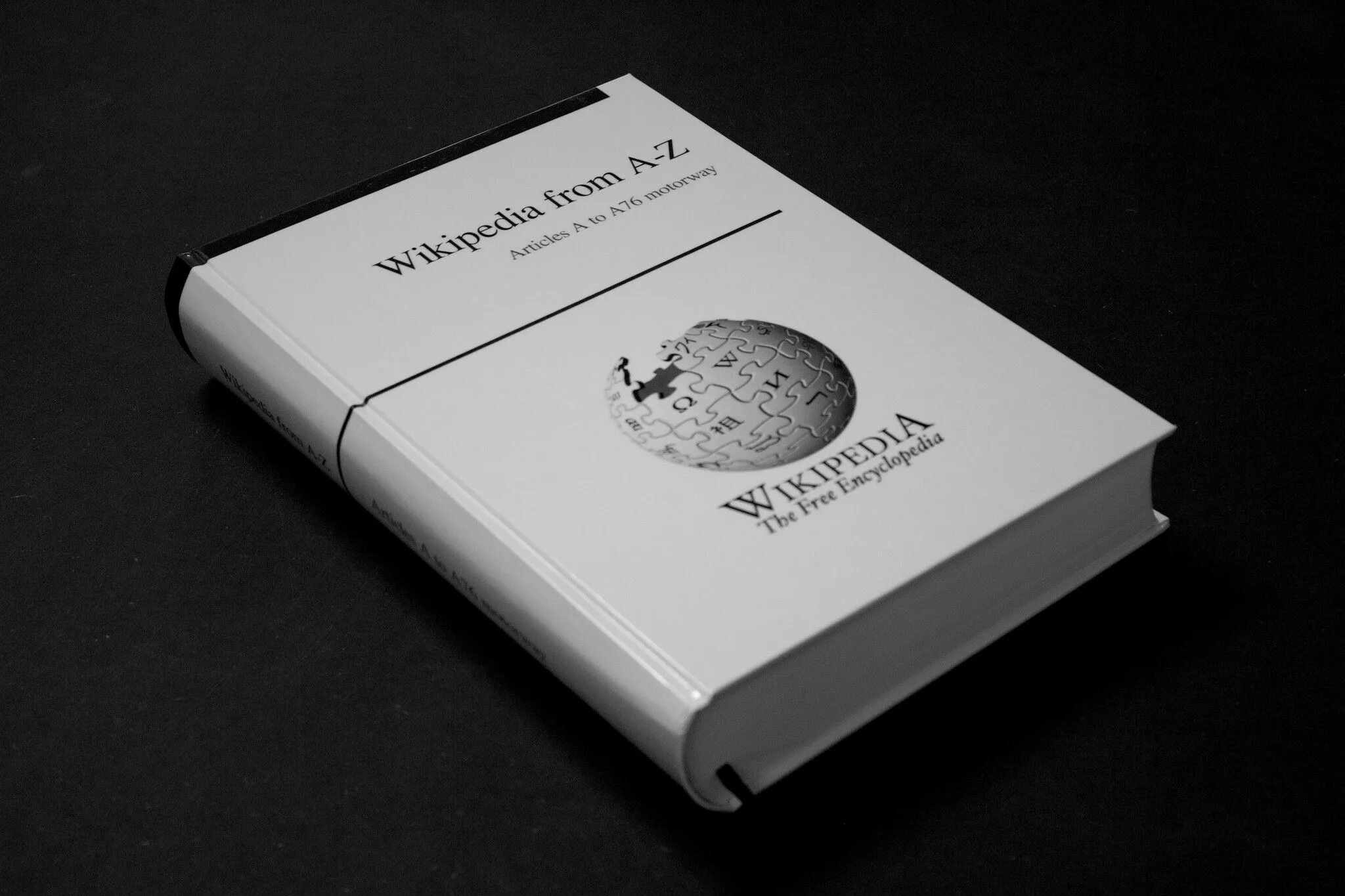 Книга википедия фото Publisher aims to put all 4 million Wikipedia articles into print Print, Publish