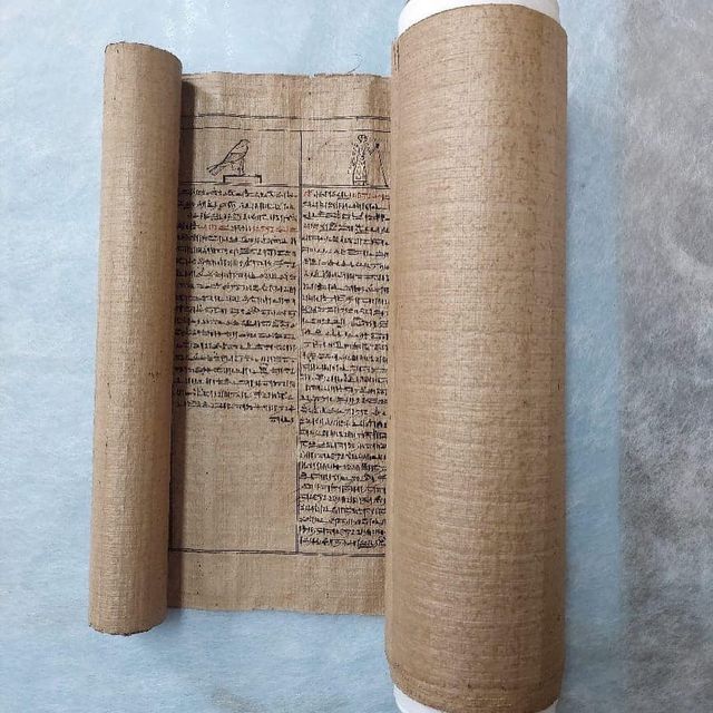 Книги свитки фото Dr. Zahi Hawass on Instagram: "A 16-meter papyrus, the longest hieratic papyrus 