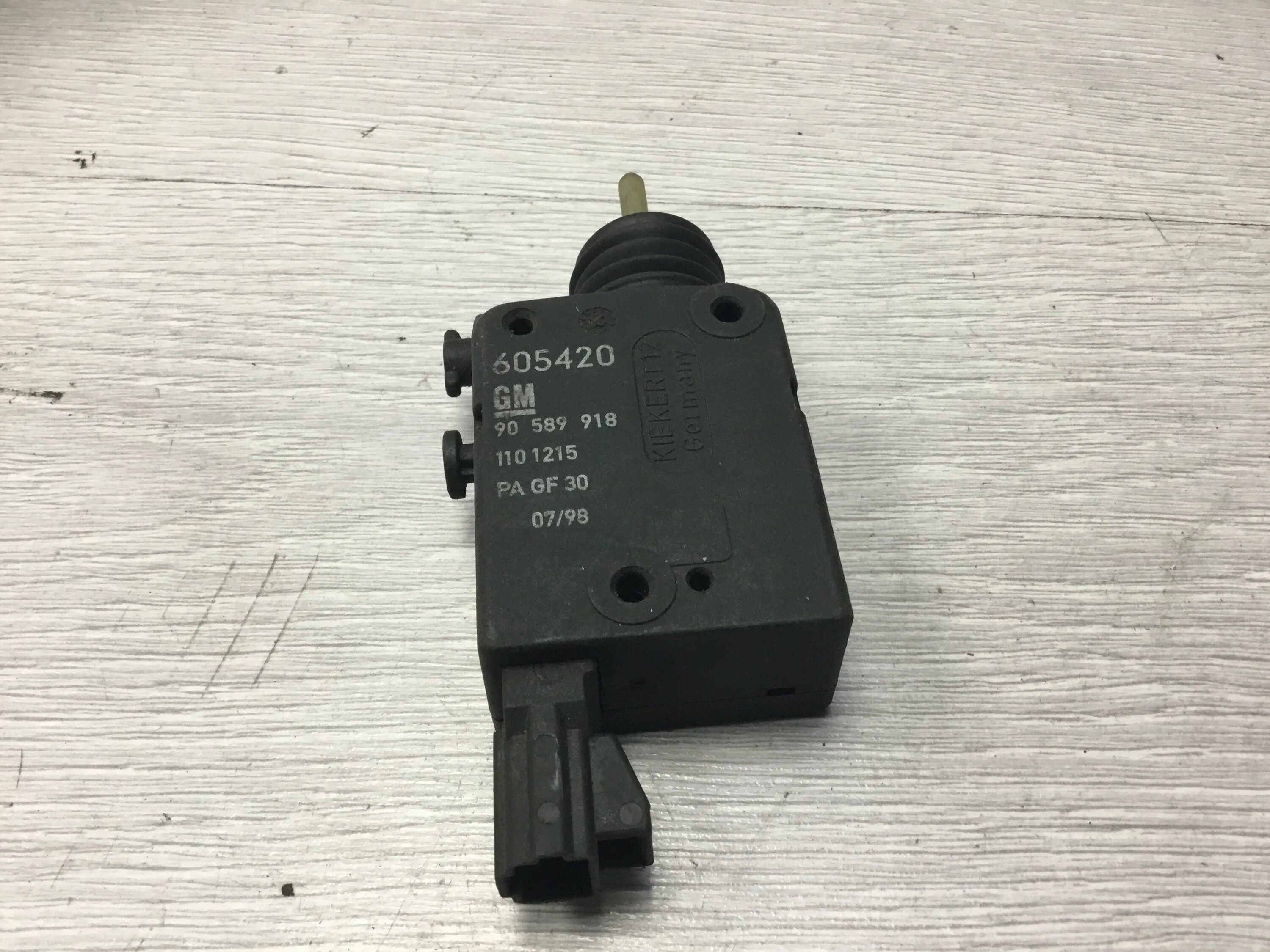 Кнопка центрального замка опель астра фото Центральный замок опель: найдено 86 картинок