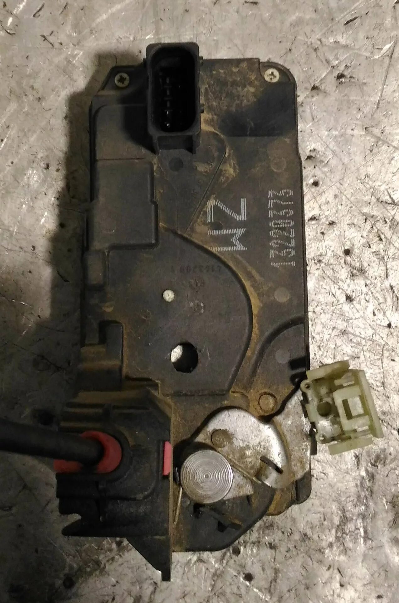 Кнопка центрального замка опель астра фото Отключение мертвой блокировки центрального замка Опель Зафира Б, Астра Н - DRIVE