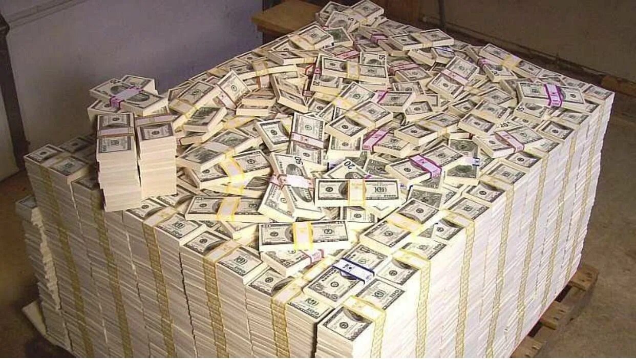 Куча денег фото Pin on MYVISIONBOARDTHANKYOU11:11