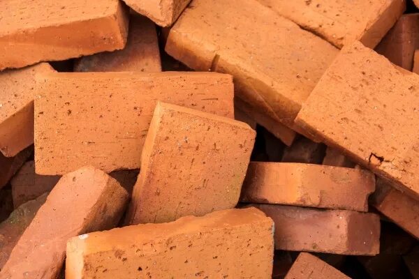 Куча кирпичей фото Фотография на тему Груда красных кирпичей для строительства PressFoto