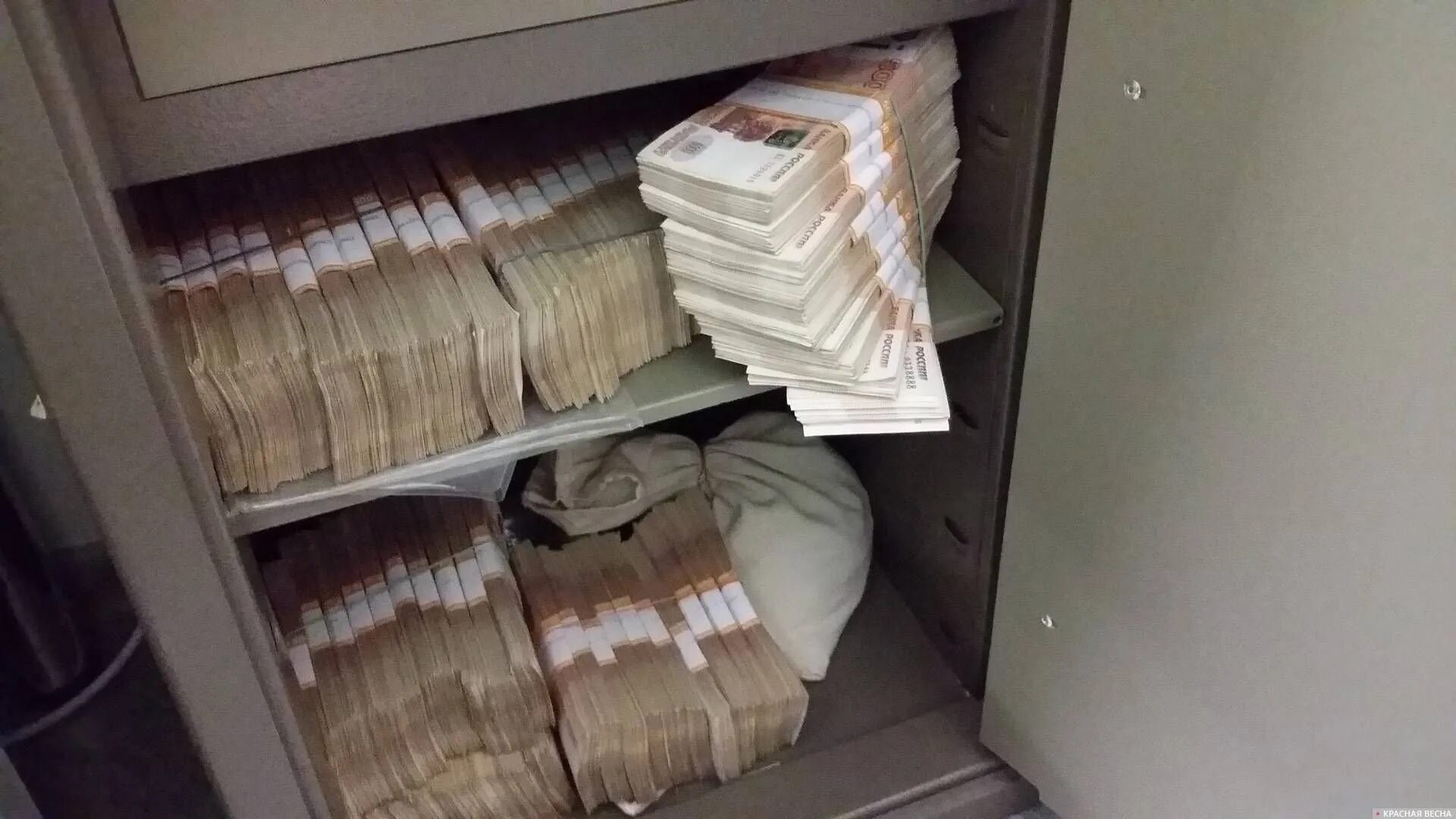 Куча рублей фото Замена ремня навесного оборудования - Chevrolet TrailBlazer (1G), 4,2 л, 2007 го