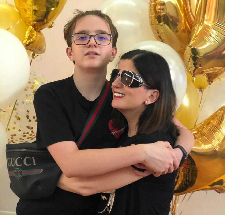 Кучеренко костя сын дианы гурцкой фото Диана Гурцкая: "Главный подарок для меня - когда счастливы и здоровы все близкие