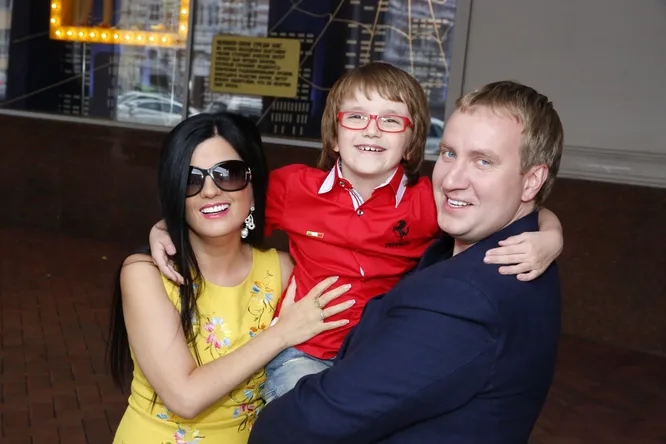 Кучеренко костя сын дианы гурцкой фото Диана Гурцкая Биография Песни Фото Личная жизнь Муж