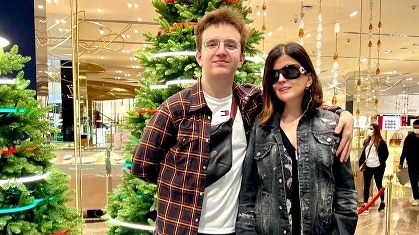 Кучеренко костя сын дианы гурцкой фото Какой взрослый! Диана Гурцкая поделилась редким фото с сыном - Новости Русского 