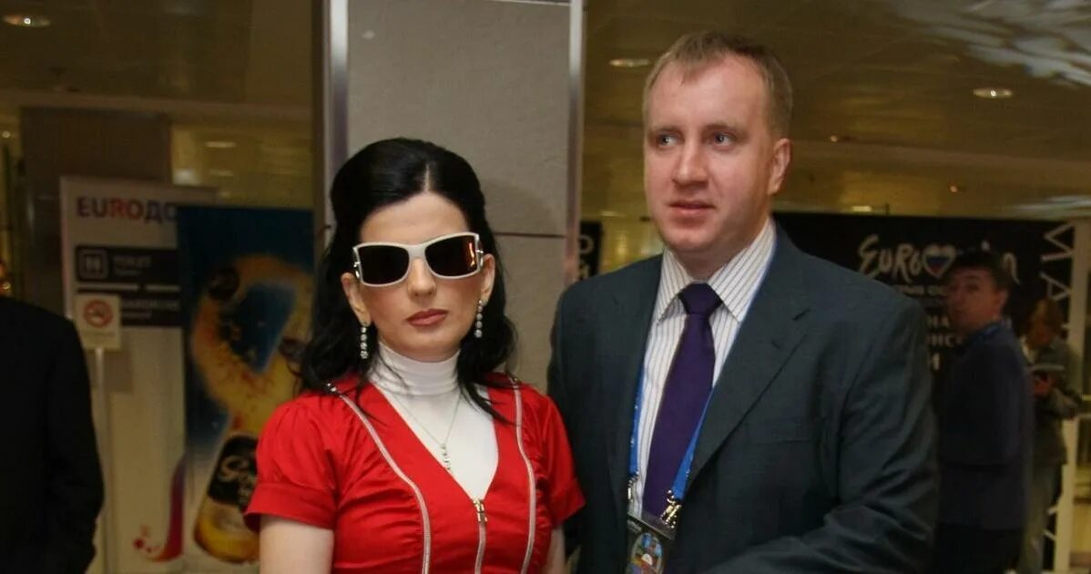 Кучеренко костя сын дианы гурцкой фото Убита горем, но не проронила ни слезинки: Диану Гурцкую на прощании с мужем успо