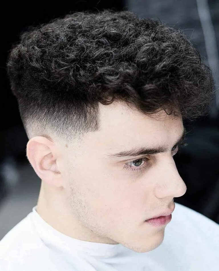 Кучерявая прическа мужская Super Curly Undercut Curly undercut, Men's curly hairstyles, Curly hair men