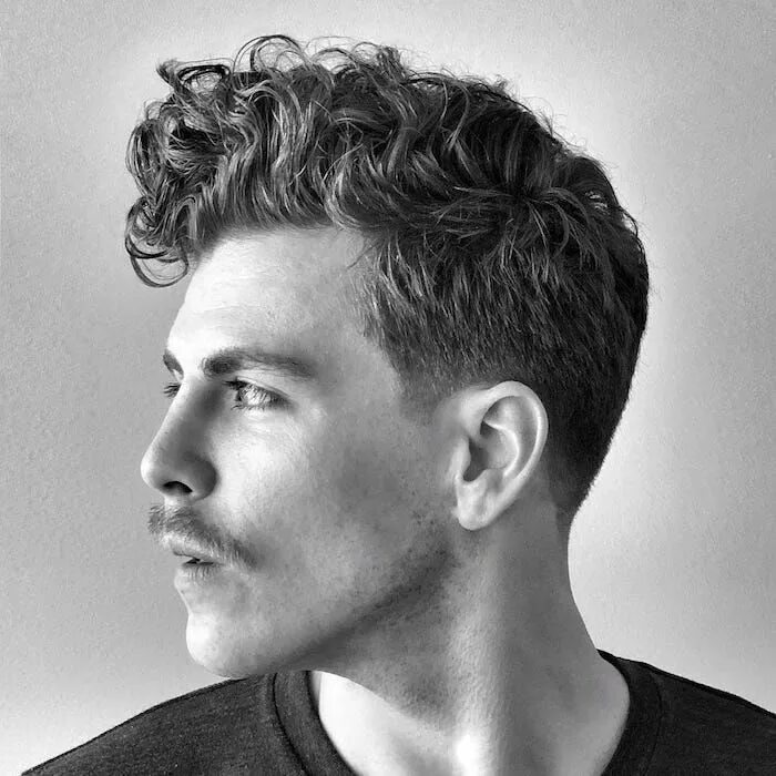 Кучерявая прическа мужская Cheveux bouclés homme - notre grain de sel en tuto Mens hairstyles curly, Men's 