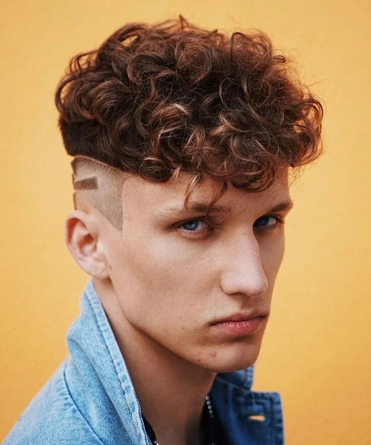 Кучерявая стрижка мужская #mens.hairstyles, #brosse soufflante rotative cheveux #courts darty, #brosse coi