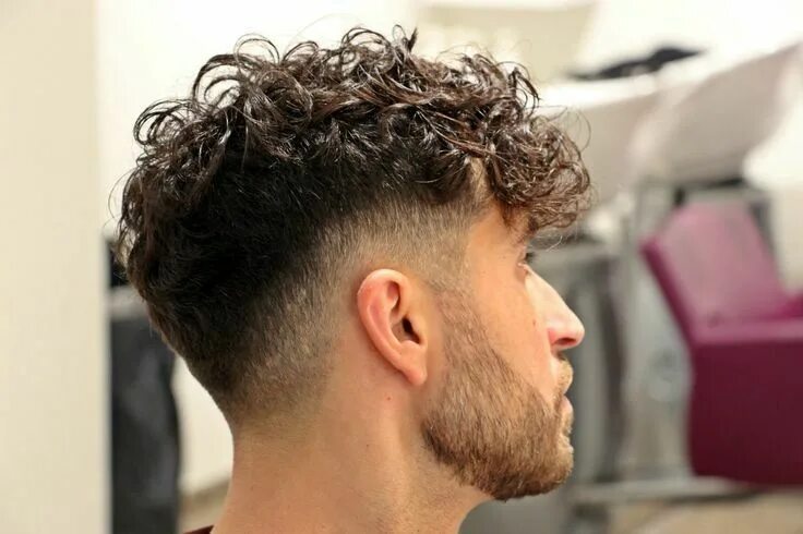 Кучерявая стрижка мужская Cortes de cabelo cacheado masculino para 2021: Principais tendências Men haircut