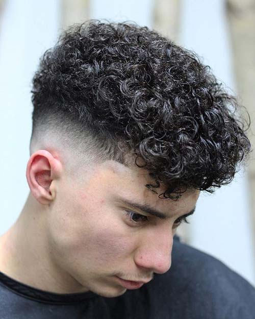 Кучерявая стрижка мужская Curly Undercut: 30 Modern Curly Hair Undercut for Men Fade haircut, Men haircut 