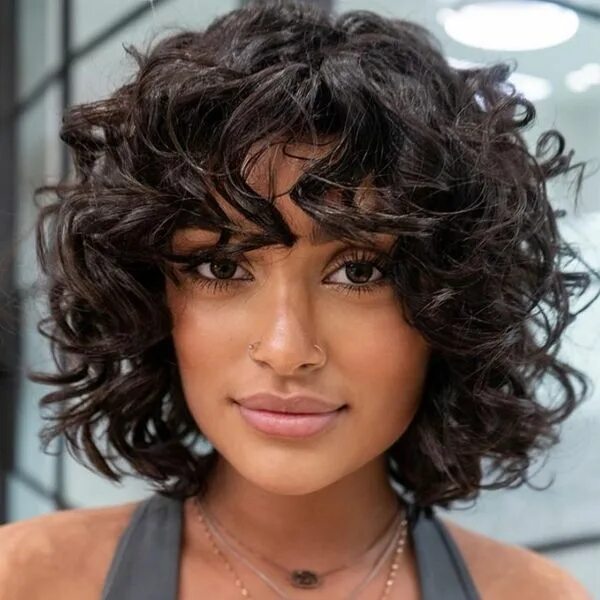 Кучерявое каре фото These Haircut Trends Will Be Everywhere In 2022 - Behindthechair.com in 2022 Thi