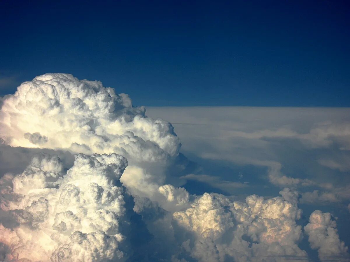 Кучерявые облака фото Файл:Cumulonimbus Clouds.jpg - Вікіпэдыя