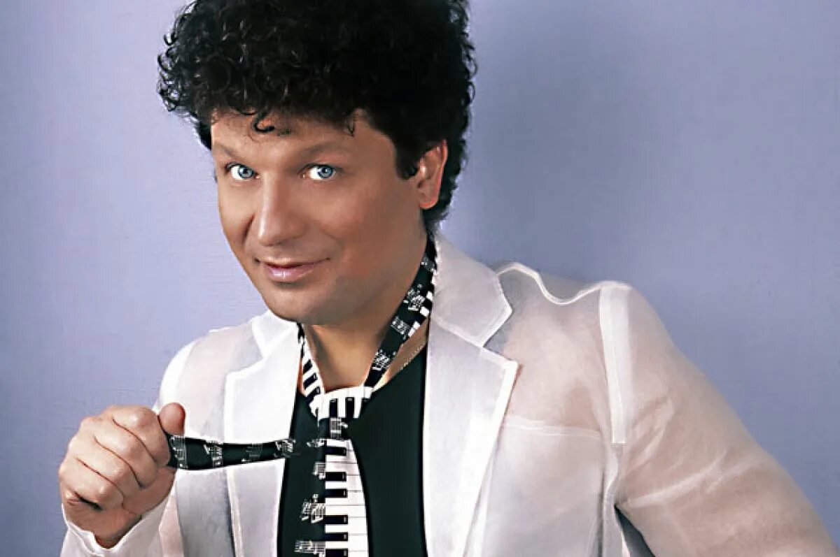 Кучерявый певец 90 х фото Сергей Минаев: "У бузовых миллиард подписчиков. А толку?" Аргументы и Факты