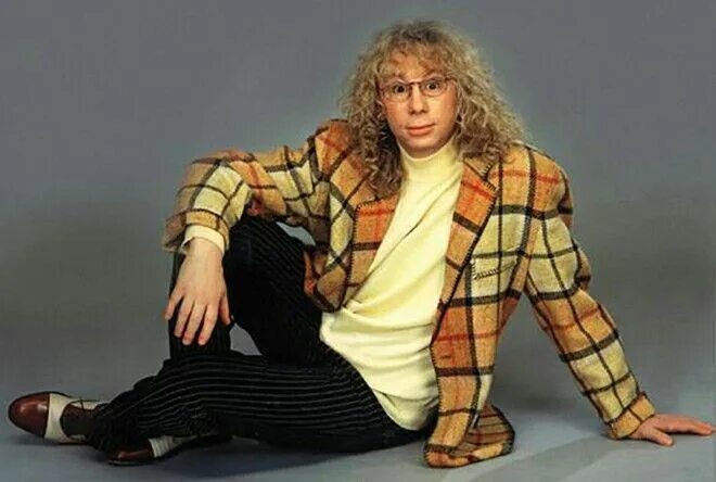 Кучерявый певец 90 х фото русский Пин от пользователя Dasha на доске Альбомы для рисования Модные стили, Знаменито