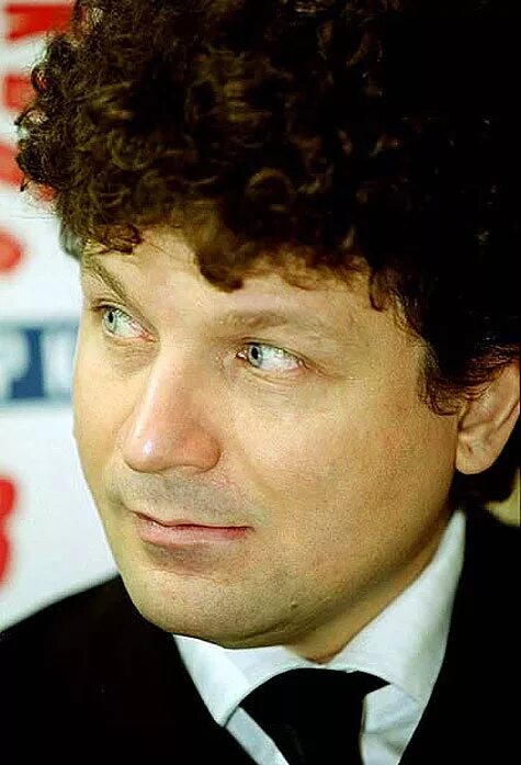 Кучерявый певец 90 х фото русский Сергей Минаев нашел приключения на свой нос в ресторане - МК