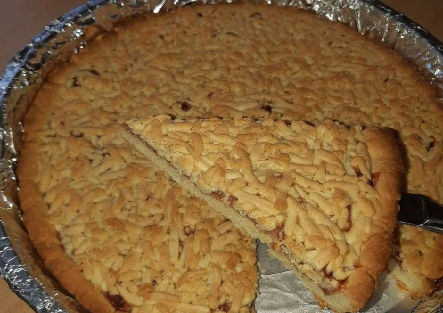 Кучерявый пирог рецепт с фото Пирог кучерявый с вареньем рецепт CoffMachines.ru