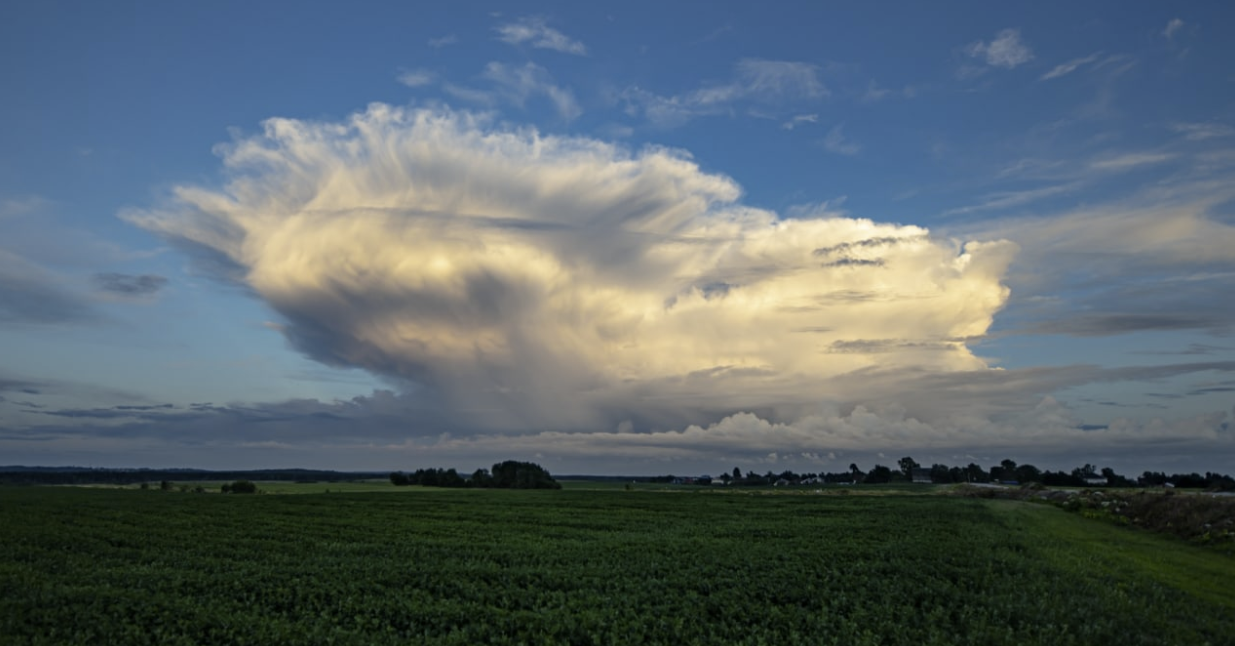 Кучево дождевые облака фото Бинго "В облаках " - Aurora Hunters SPB, Охотники за северным сиянием СПб.