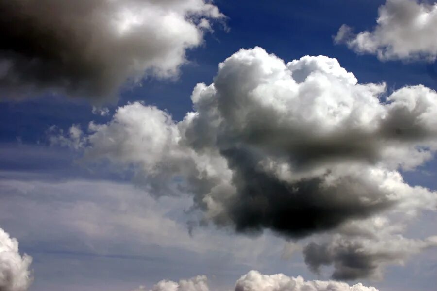 Кучево дождевые облака фото Фото "Кучевые облака" 211.7 k (900x600) Облака.jpg