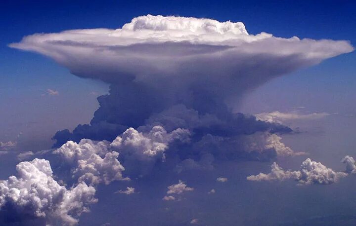 Кучевые дождевые облака фото weather - Why is the Cumulonimbus cloud formation so dangerous? - Aviation Stack
