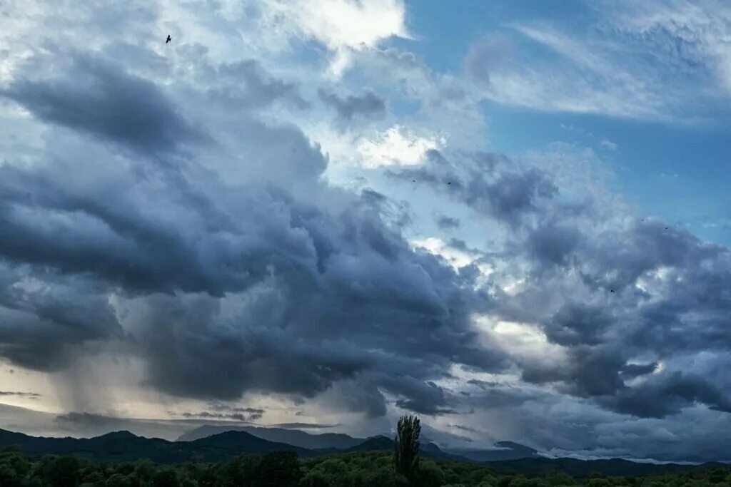 Кучевые дождевые облака фото В Турции отрицают похищение дождевых облаков Ирана FBM.ru Дзен