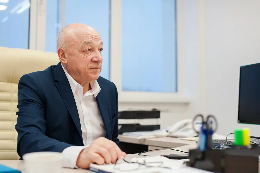 Кучинов михаил алексеевич фото Хочу найти лекарство от рака". Гендиректор "Нанолека" - о новых вакцинах и своей