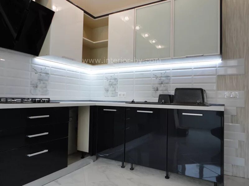 Кухня черный низ белый верх фото Кухонный гарнитур черный низ белый верх: Кухня черный низ белый верх (61 фото) -