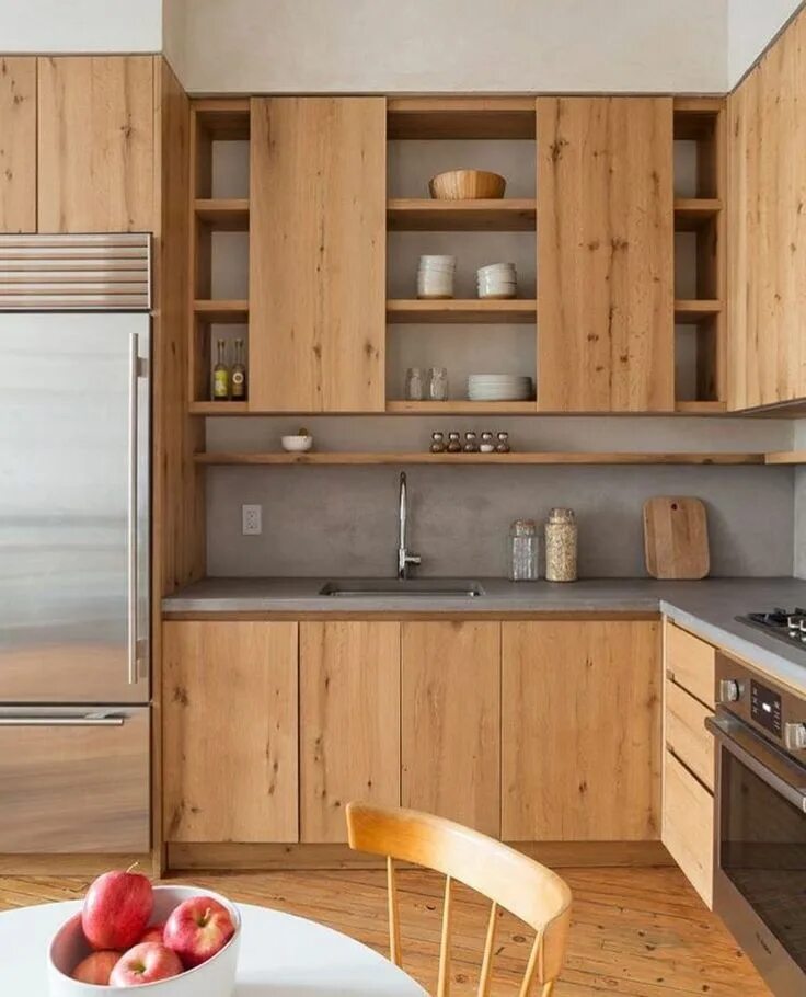 Кухня фартук под дерево фото Kitchen with knotty wood cabinets Moderne küche, Haus küchen, Küchentrends
