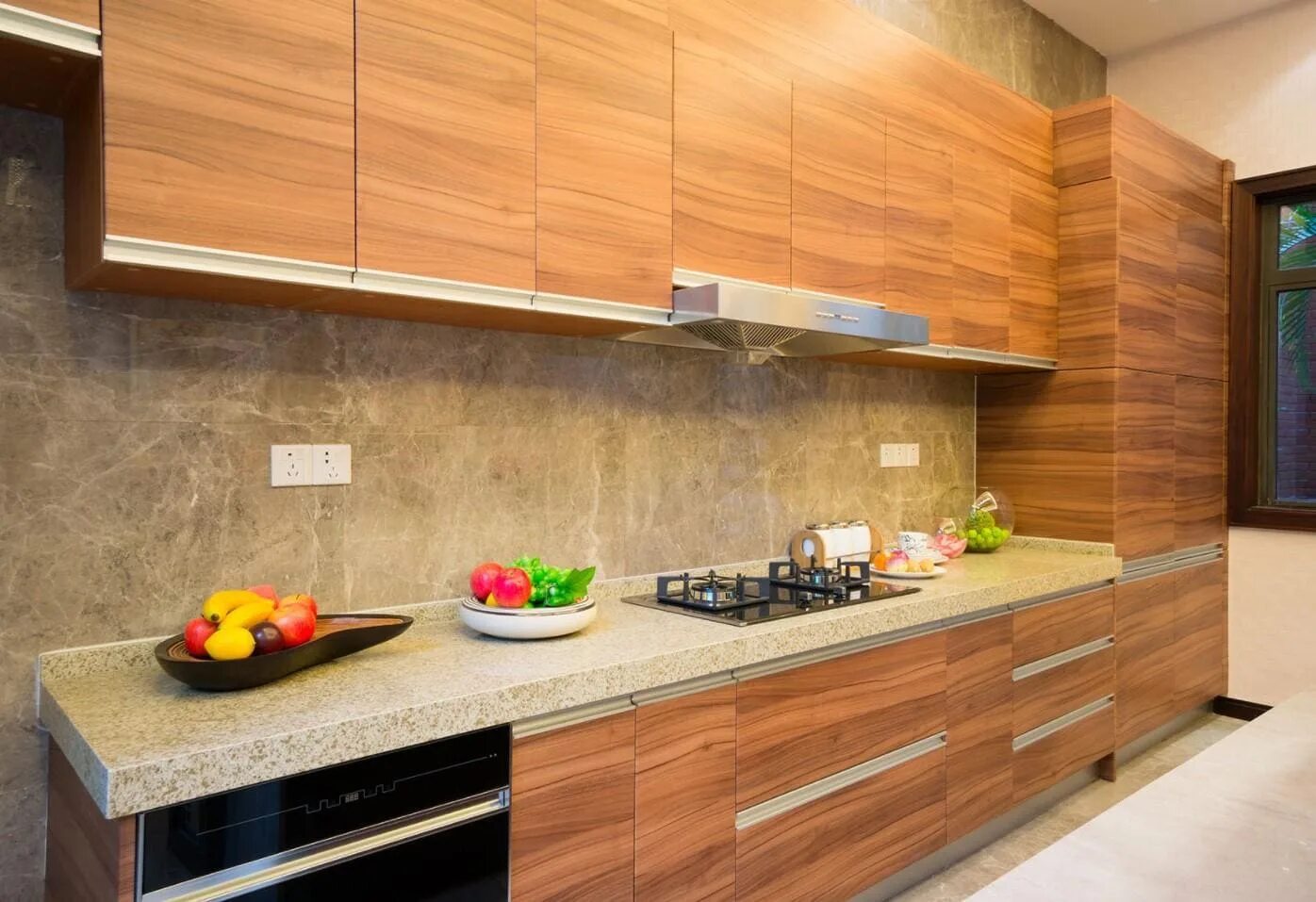 Кухня фартук под дерево фото Оформление кухни под дерево в современном стиле www.podushka.net