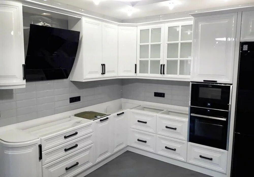 Кухня фасад белая фото Кухня "Амади" на заказ по индивидуальным размерам ✔ Divlada