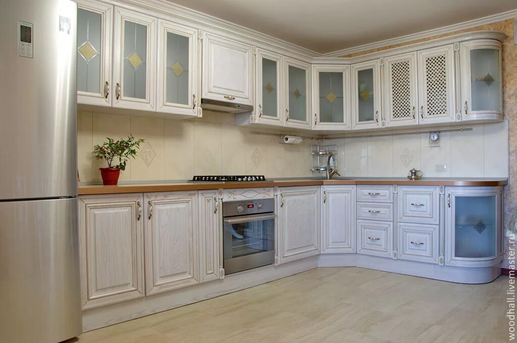 Кухня фасады массив фото Кухня из массива дуба - заказать на Ярмарке Мастеров - 5AQQJRU Кухонная мебель, 