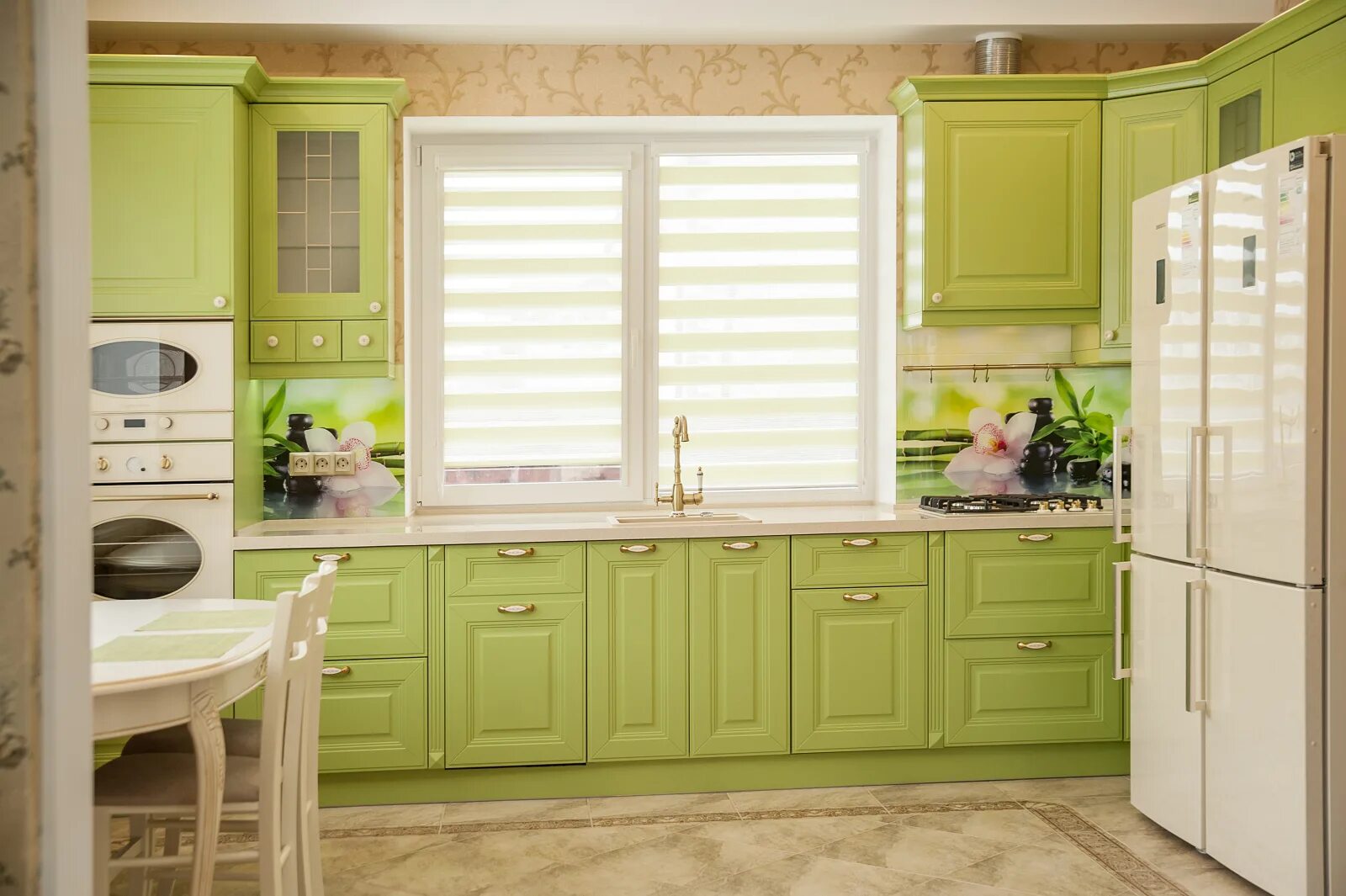 Кухня фисташка в интерьере фото Оливковая кухня (49 фото) сочетания цветов + идеи дизайна