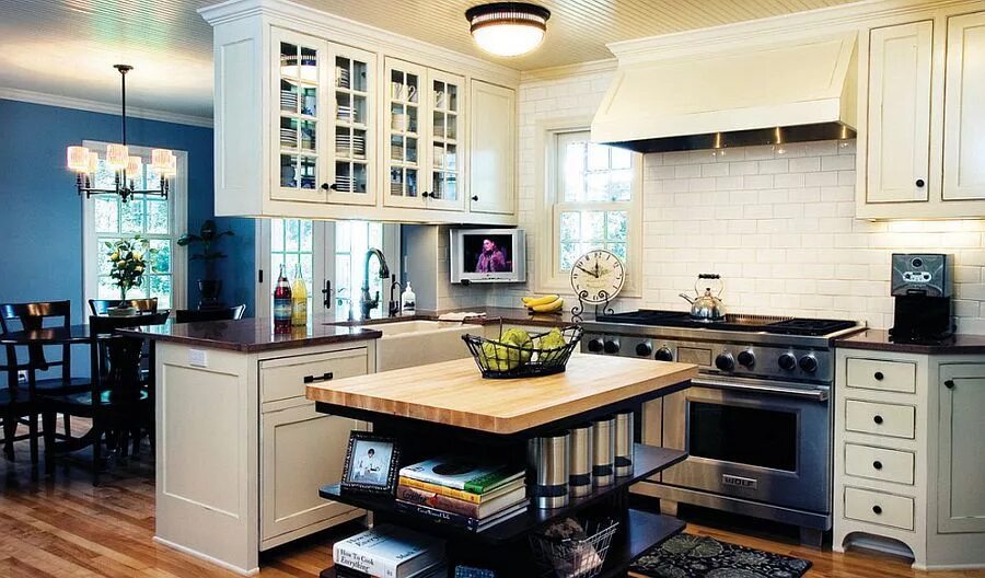 Кухня фото 7 Trendy Display: 50 Kitchen Islands with Open Shelving Kitchen design small, Mini