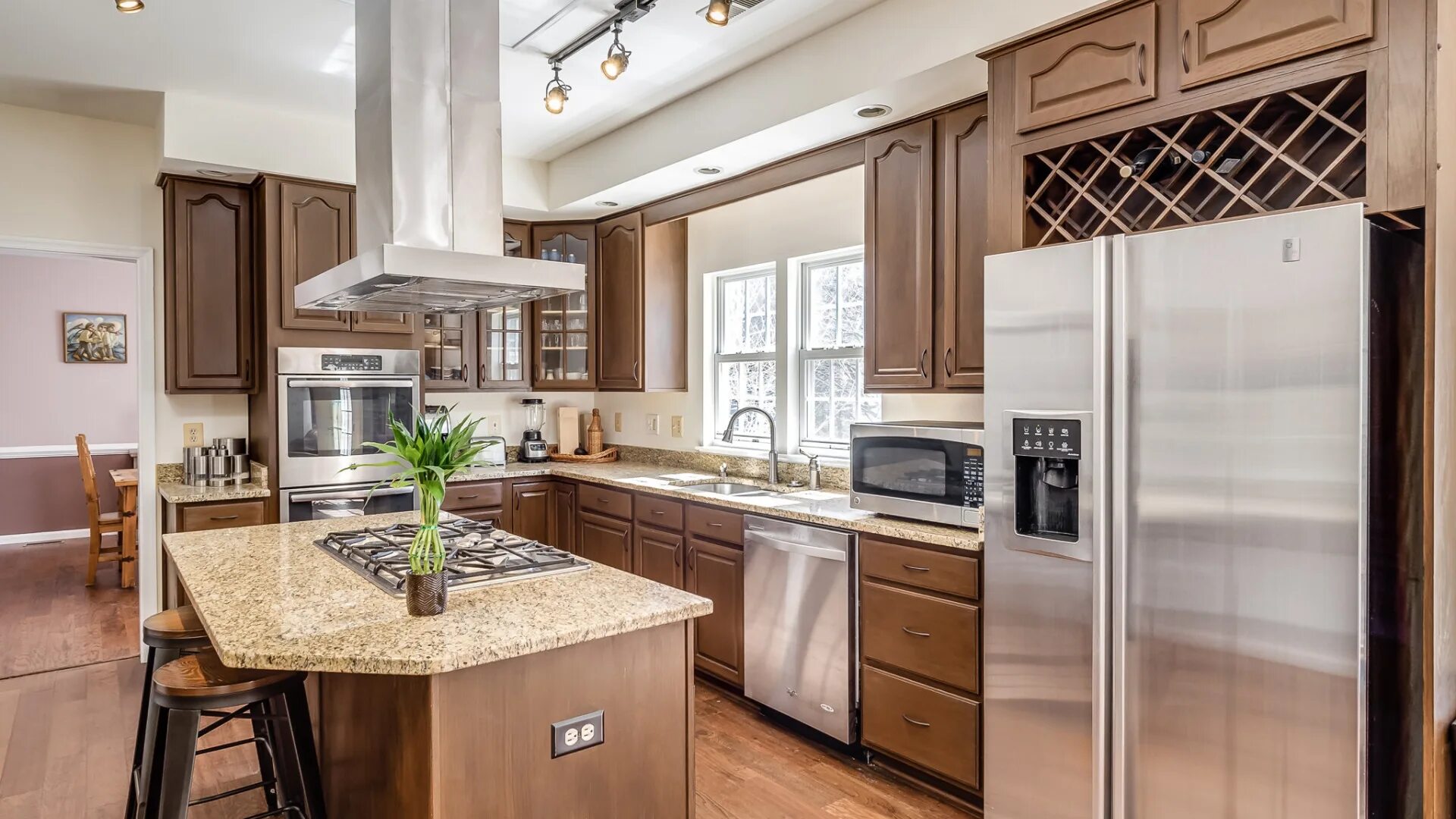 Кухня фото 7 Скачать обои дизайн, холодильник, кухня, раздел интерьер в разрешении 1920x1080