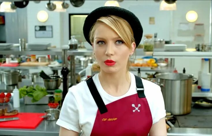 Кухня фото актрис Pin su Валерия Федорович