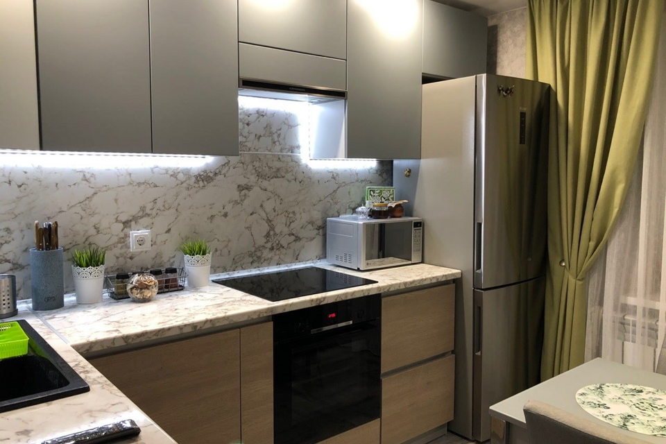 Кухня фото дизайн в квартире реальные Купить Малогабаритную Квартиру в микрорайоне 32А (Обнинск) - предложения о прода