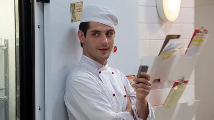 Кухня фото максим Почему у Марка Богатырева не сложилась карьера после "Кухни" Мир сериалов Дзен