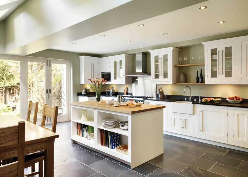 Кухня фото разные фото Shaker kitchen by harvey jones homify Shaker style kitchens, Country cottage kit