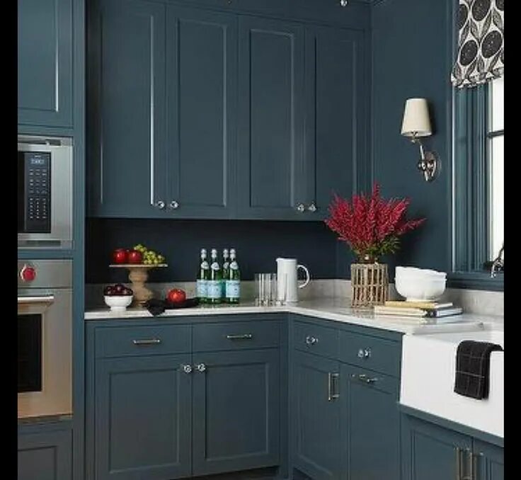 Кухня фото синее серым Pin by Cindy Palm on House Decorating Ideas Kitchen wall cabinets, Kitchen remod