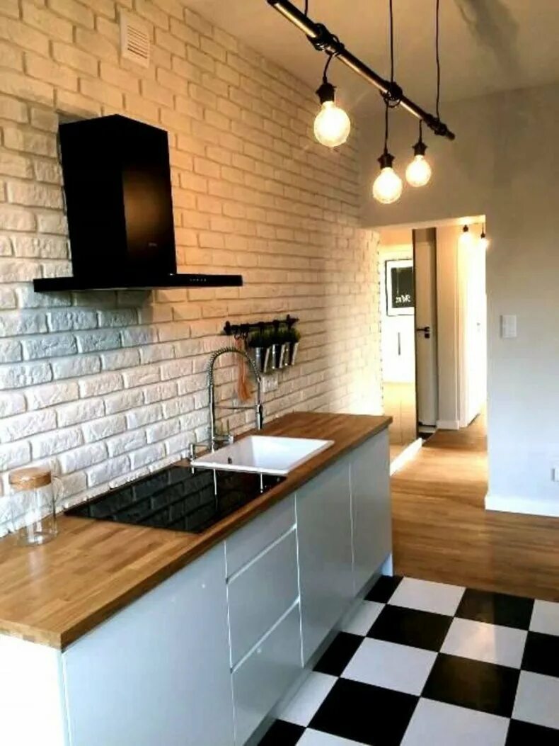 Кухня фото стена из кирпича Дизайн кирпичной стены в интерьере кухни: какие виды кирпича