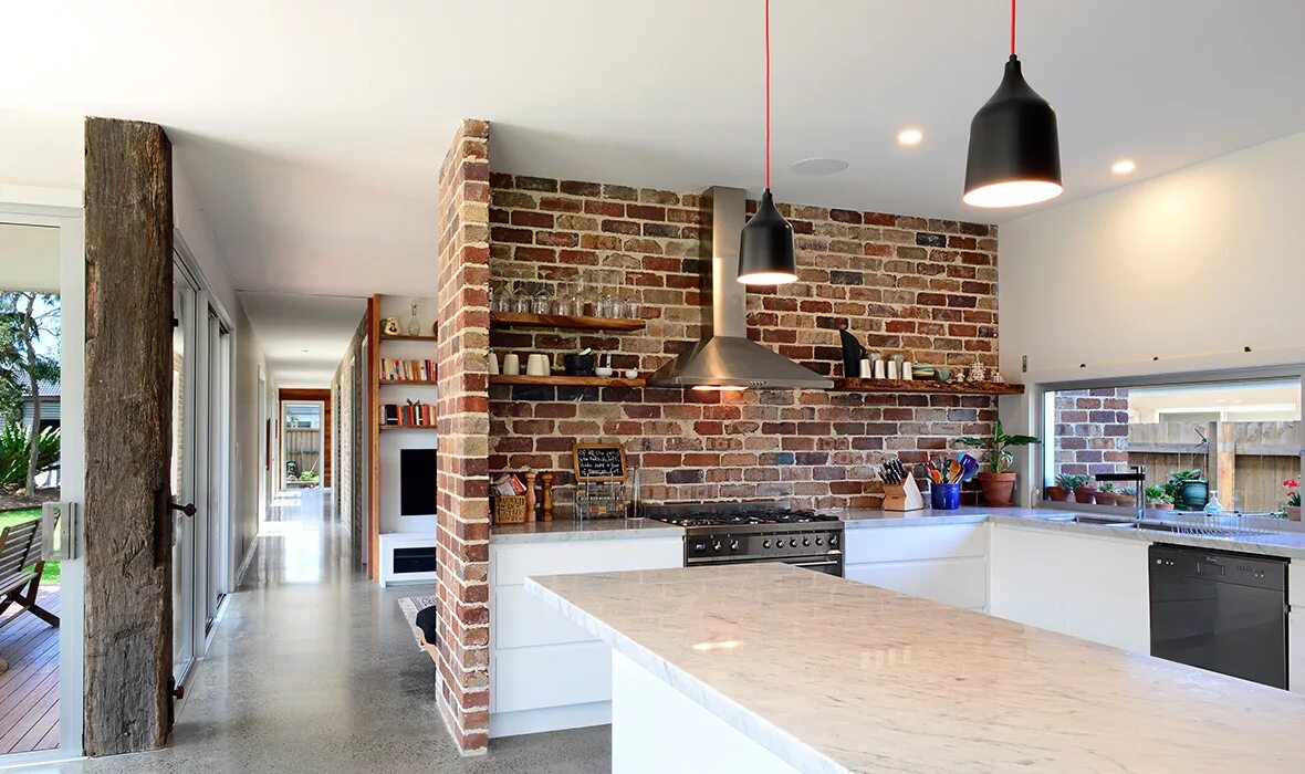 Кухня фото стена из кирпича Top 10 Best Tips to stick to your kitchen reno budget