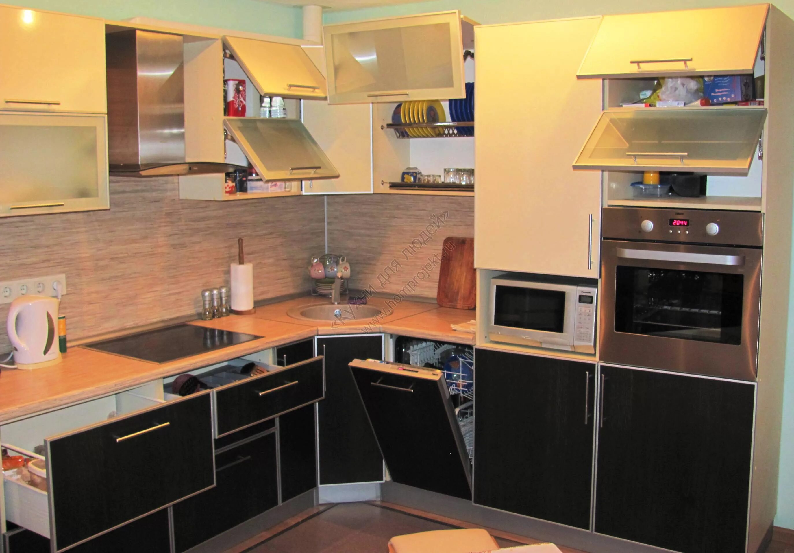 Кухня фото угловая встроенная техника Встроенная кухня угловая фото: найдено 90 изображений