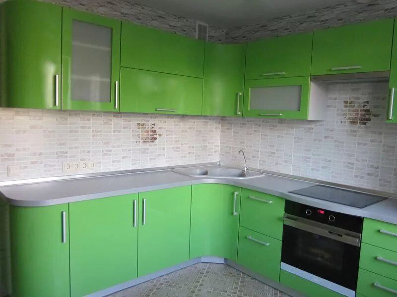 Кухня фото зеленый низ Кухня Система RAL 9001 Матовый/RAL 1023 Глянец