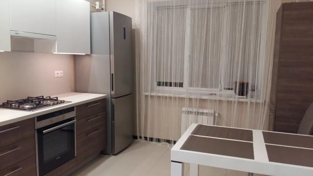 Кухня холодильник у окна фото Нитяные Шторы (40 Фото) Выбор и Сравнение Статьи "Стильный Дом"