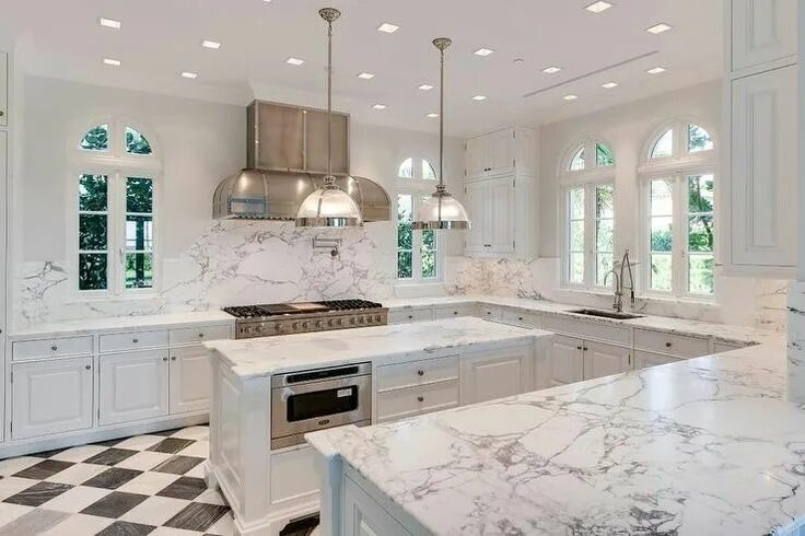 Кухня под мрамор дизайн фото Pin by amita chuhan on dream home Marble floor kitchen, White kitchen floor, Whi