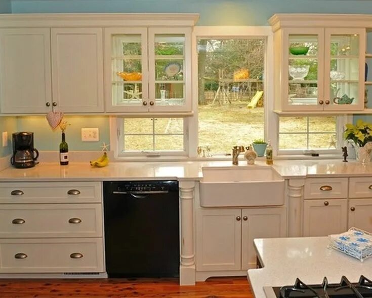 Кухня посередине окно фото дизайн Coastal Kitchen And Bath Farmhouse Kitchens' Kitchen Storage' Kitchen Sinks and 